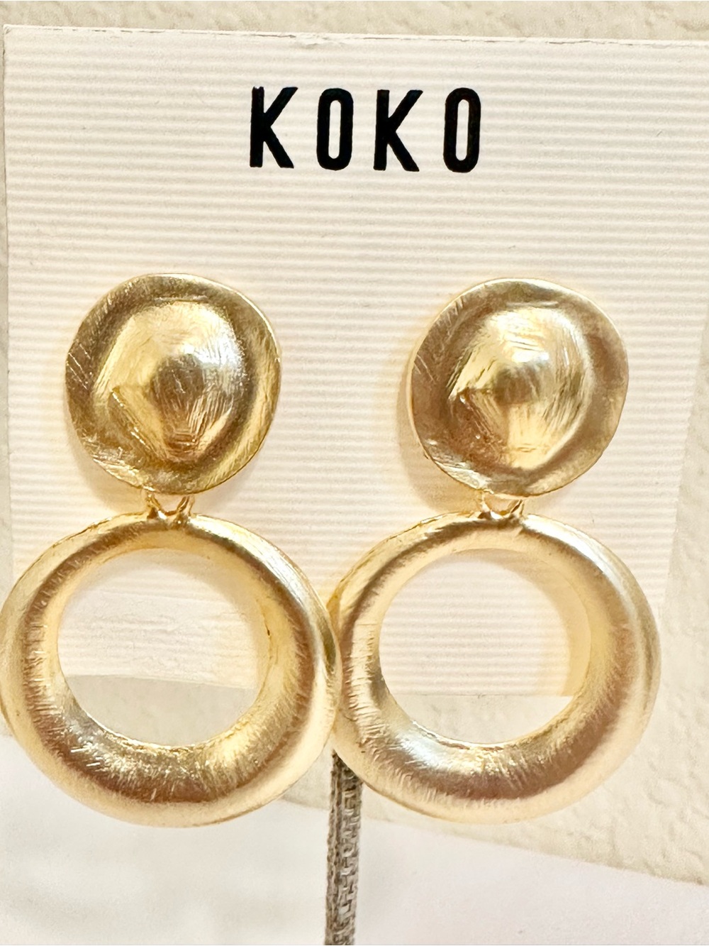 90s Vintage Textured Gold Open Circle Drop Earrings